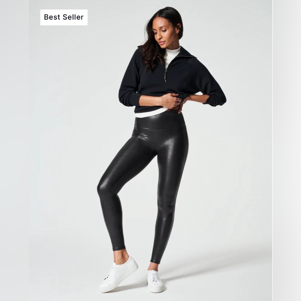 SPANXshape Faux Leather
Leggings